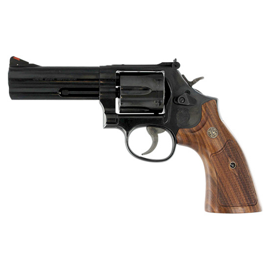 SW 586 CLASSIC 357MAG 4" BLUED CHECKERED WOOD 6RD